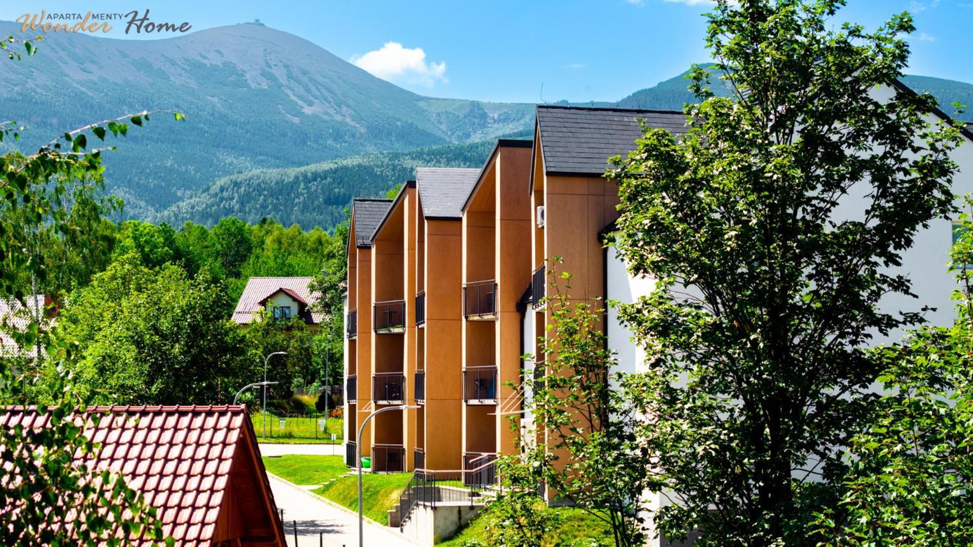 Wonder Home - Apartamenty W Malowniczej Okolicy, Z Balkonami I Widokiem Na Gory Karpacz Buitenkant foto